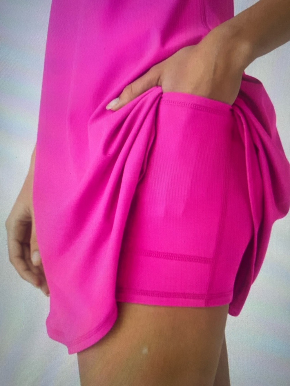 LARGE.  HALARA SOFTLY ZERO PLUSH MOLDED CUPS BACKLESS EASY PEEZY ACTIVE  DRESS - Picture 4 of 11